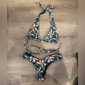 Blackbough swim bikini set